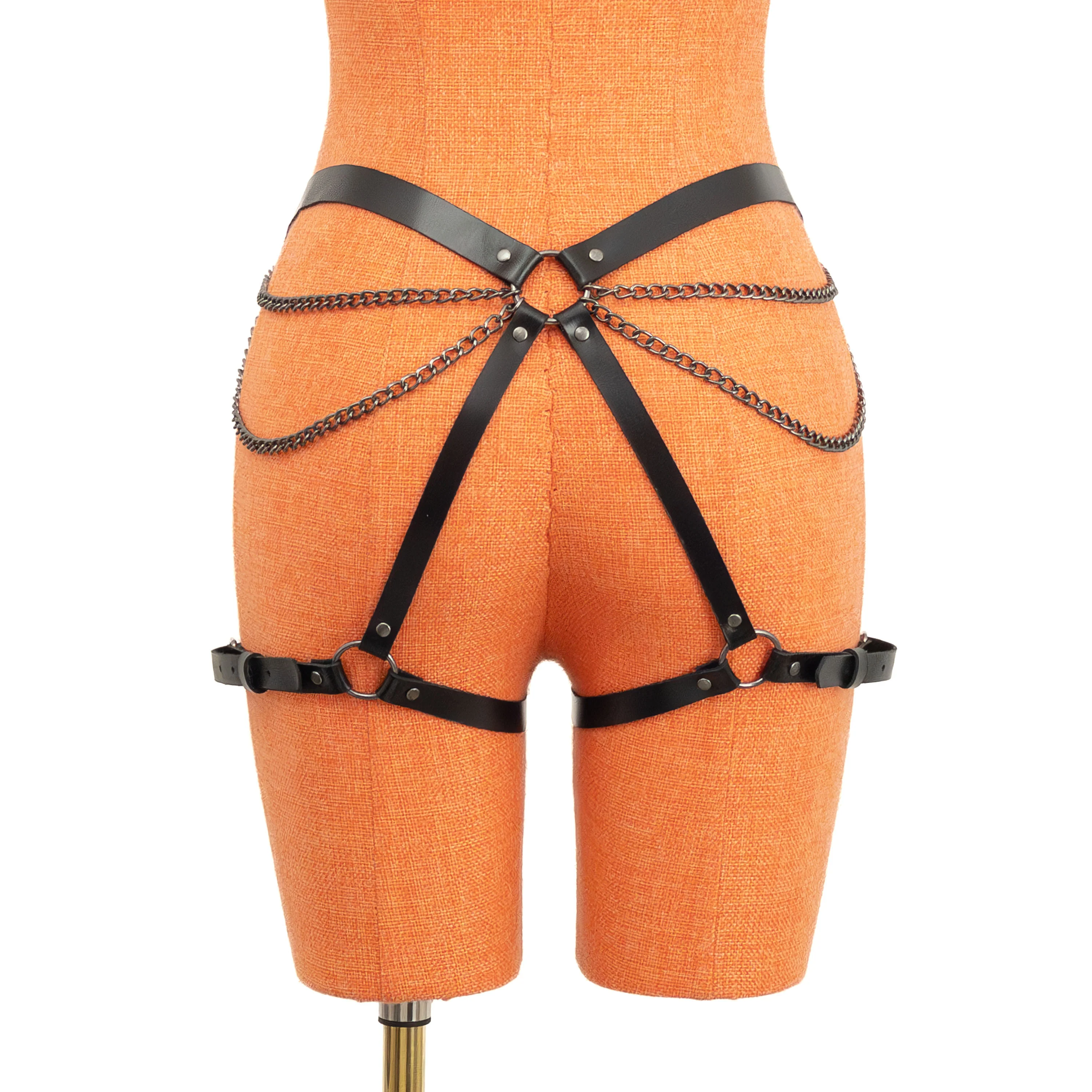 Minimal Leather Butt Garter with Chain Detail - Image 3